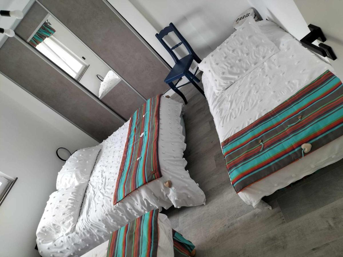 Au Petit Bonheur Apartment Ferques ภายนอก รูปภาพ